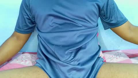 shyeyes online show from January 31, 3:44 pm