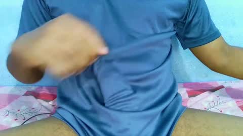 shyeyes online show from February 4, 3:04 pm