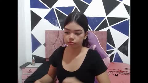 Snapshot of shy_luna18 chatting on October 7, 12:45 pm luna online show from October 7, 12:45 pm