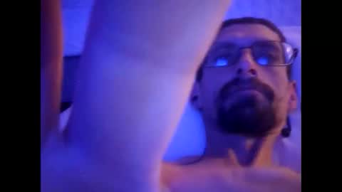 Snapshot of shybilly40 chatting on October 27, 3:39 am shybilly40 online show from October 27, 3:39 am
