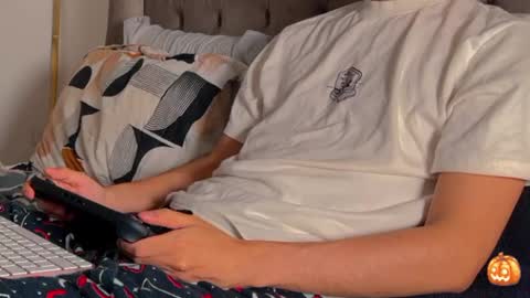 shydude666 online show from November 25, 9:57 pm