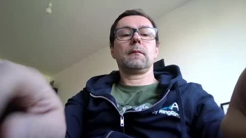 shytoyboy__ online show from April 28, 7:45 am