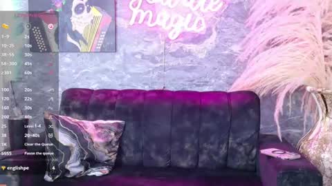 siamarlin online show from June 22, 8:05 pm