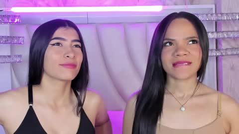 Siara and Zoe tattoo online show from April 7, 12:23 am