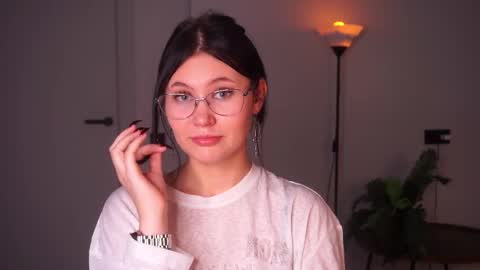 Semi online show from January 10, 4:56 pm