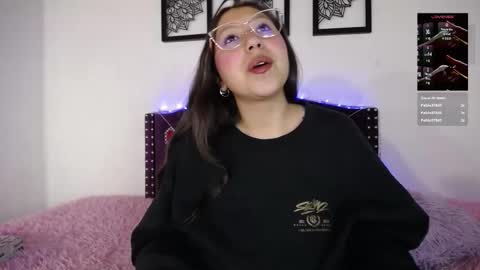 Sienna online show from February 7, 12:30 pm