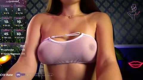 Snapshot of sierra_playa chatting on September 19, 10:35 pm Siera online show from September 19, 10:35 pm