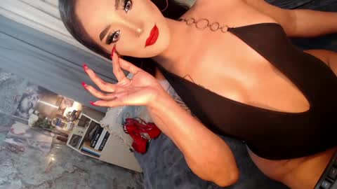 Sierrafina online show from May 11, 4:04 pm