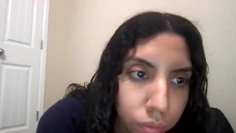 SierraLovelyxx online show from December 3, 1:03 am