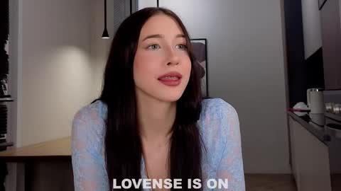 Eva  online show from February 10, 11:02 am