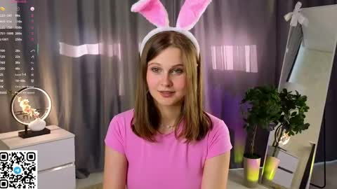Alice online show from May 24, 2:45 pm