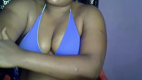 Snapshot of silver_baby06 chatting on October 5, 9:33 pm silver baby06 online show from October 5, 9:33 pm