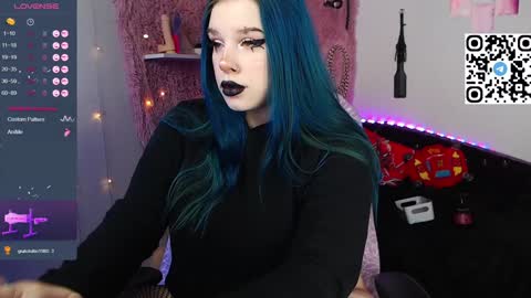 silvia_santorskii online show from January 14, 9:13 am