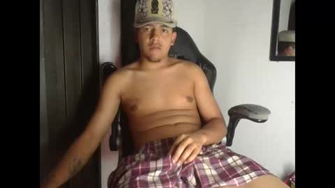 simonxxl online show from April 3, 7:54 pm