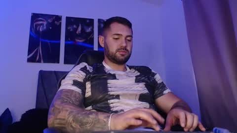 Simon online show from January 17, 9:50 pm