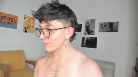 Sim. online show from January 22, 10:48 pm