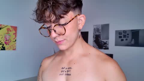 Sim. online show from September 16, 2:31 pm