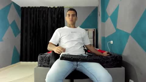 SIMON KELER online show from January 30, 12:29 am