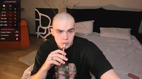 Simon online show from January 12, 7:54 pm