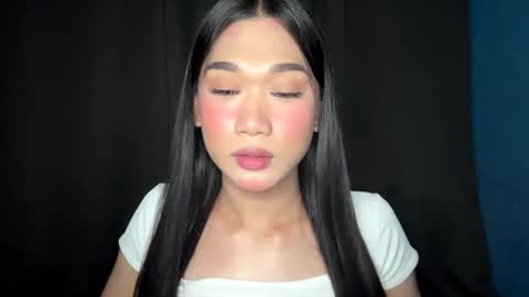 Kylie online show from May 13, 10:30 pm
