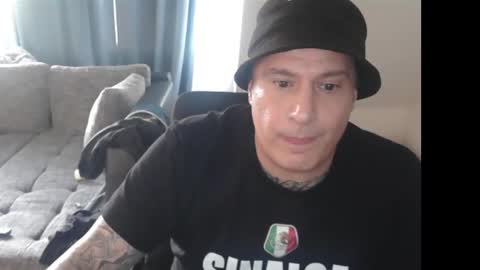 sinalco1975 online show from September 19, 1:37 pm