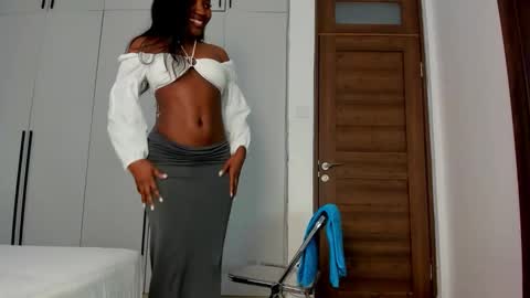 sincerre9_tara online show from December 15, 1:18 pm