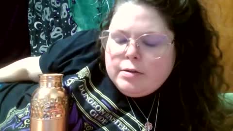 Siofra online show from May 24, 11:55 pm