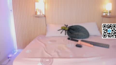 Sirenita online show from October 24, 11:55 am