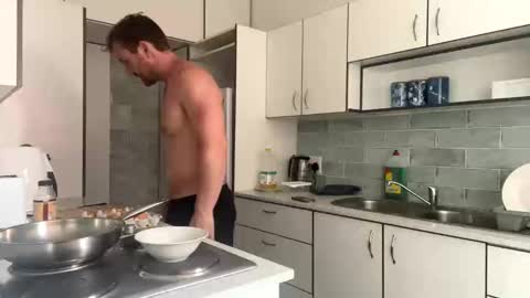 Snapshot of sirgiovanni chatting on January 31, 9:37 am Giovanni online show from January 31, 9:37 am