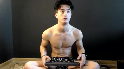 SirReedy online show from January 18, 10:13 am