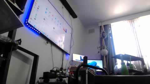 RESPONDS WELL TO ... online show from January 18, 12:52 am