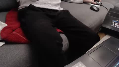 looking for older male ore female to use me sexually and be good to me ahhhhh online show from February 5, 10:22 pm