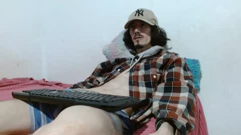 sk8sir online show from July 14, 2:05 am
