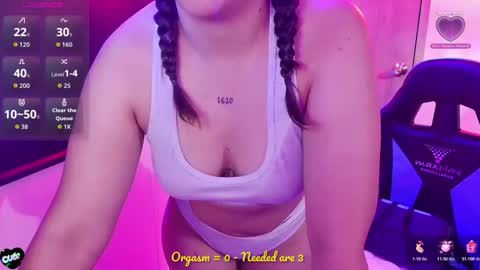Alice online show from June 3, 9:53 pm