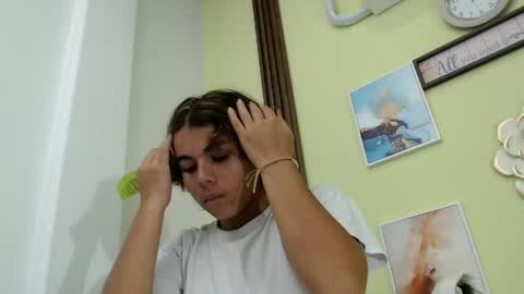 skinny online show from May 18, 7:42 pm