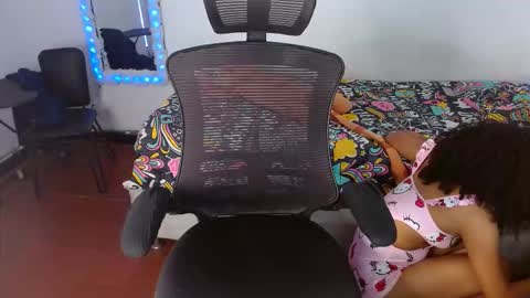 Lorena online show from February 28, 1:48 pm