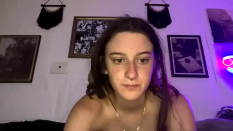 skinnyangel21 online show from July 15, 7:02 am