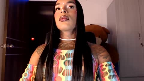 jesica online show from April 5, 2:30 am