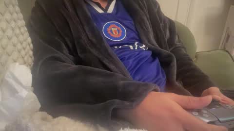 Snapshot of skinnyguyfun chatting on October 26, 11:59 pm skinnyguyfun online show from October 26, 11:59 pm