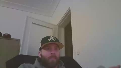 1200 online show from February 12, 11:30 pm