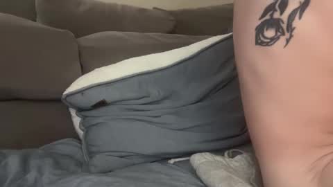 skrtlomaine online show from September 25, 6:04 pm