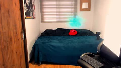 Liam Vokov online show from February 5, 3:20 pm