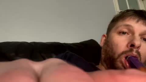 skuzzy25 online show from February 14, 10:28 am