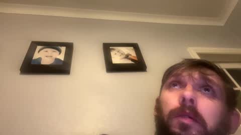 skuzzy25 online show from December 21, 4:19 am