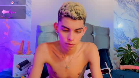 Daniel online show from March 27, 8:54 pm