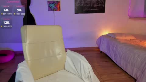 Snapshot of sky_nabi chatting on December 2, 7:08 am Nabi online show from December 2, 7:08 am