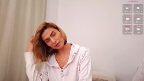 Vi online show from February 25, 10:52 am