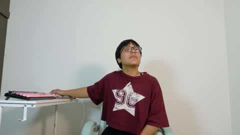 Snapshot of skye_nerdy chatting on September 22, 3:10 am SKYE. online show from September 22, 3:10 am