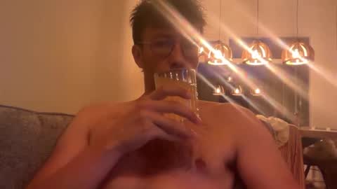 skyisthelimit1995 online show from July 12, 8:45 pm