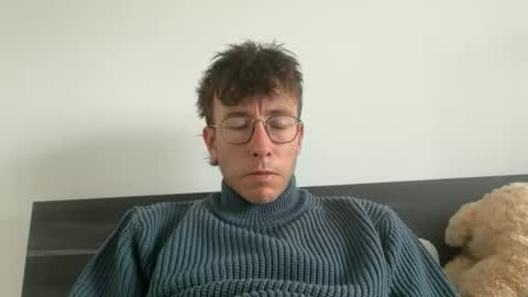 skyisthelimit1995 online show from May 16, 3:33 pm